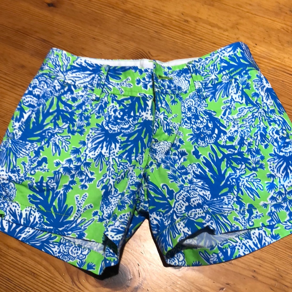 LP BIGGEST FAN SHORTS